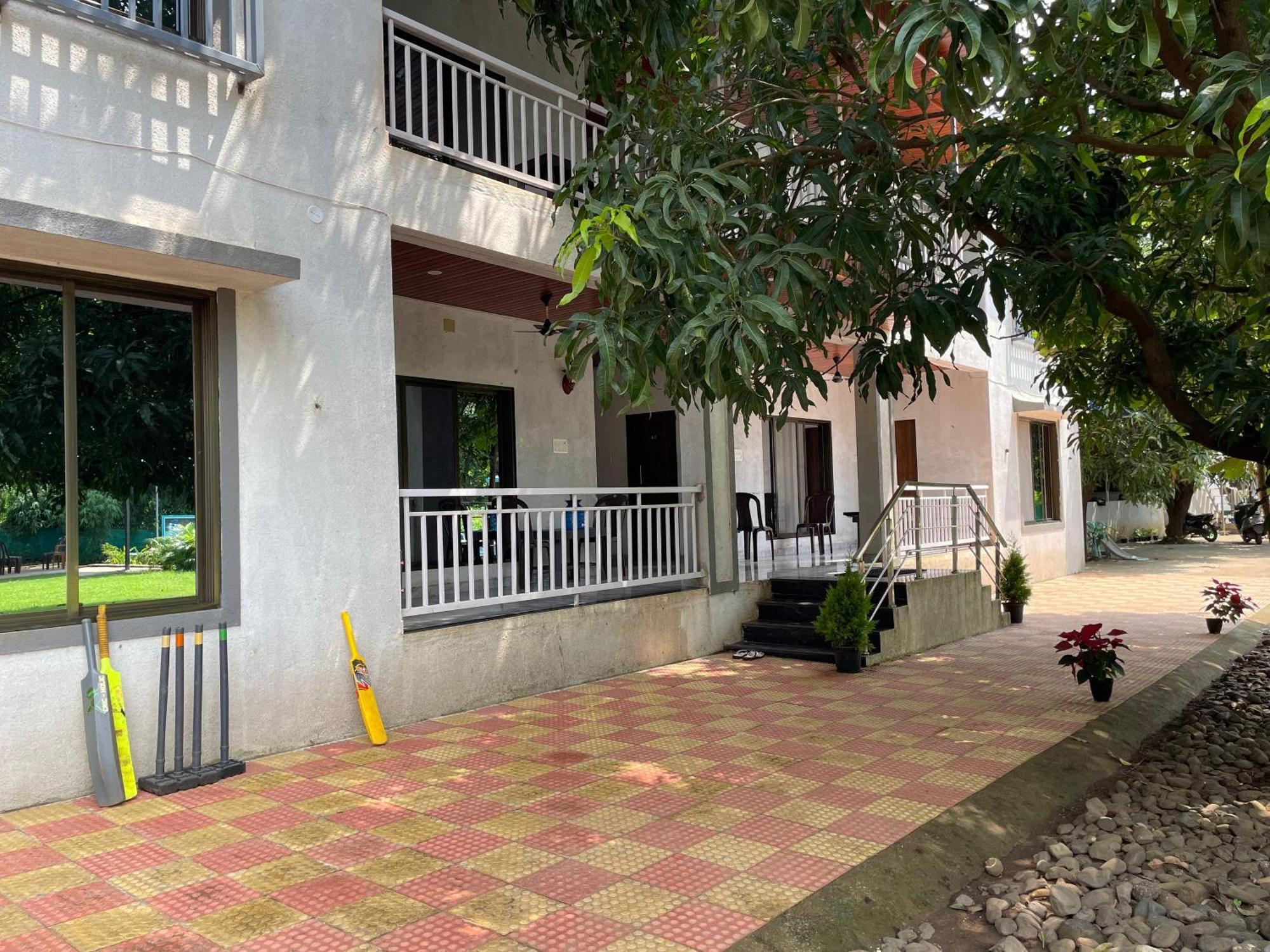 Riverland Farm And Resort Karjat Exterior foto