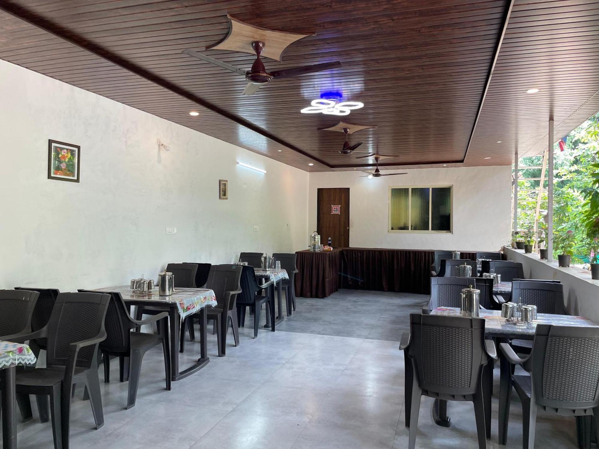 Riverland Farm And Resort Karjat Exterior foto